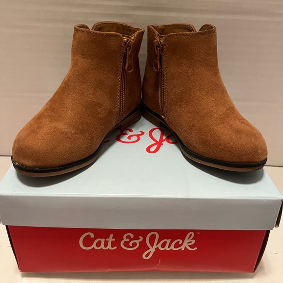 Cat & Jack Toddler Boots - Picture 1 of 3